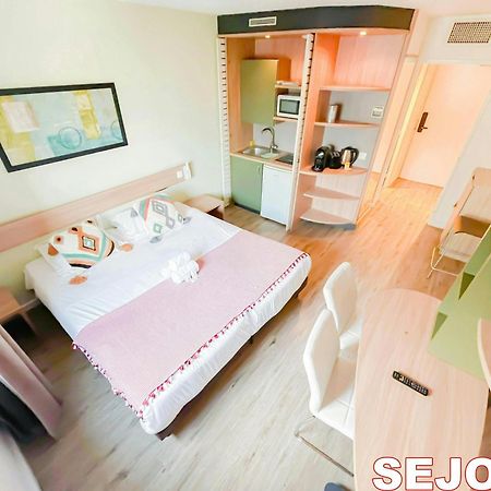 5 Minutes Du Zenith - Studio Chic Pantin Exterior foto